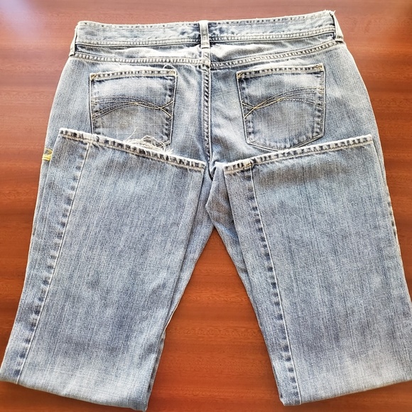 Old Navy Ultra Low Waist Light Wash - Picture 5 of 6